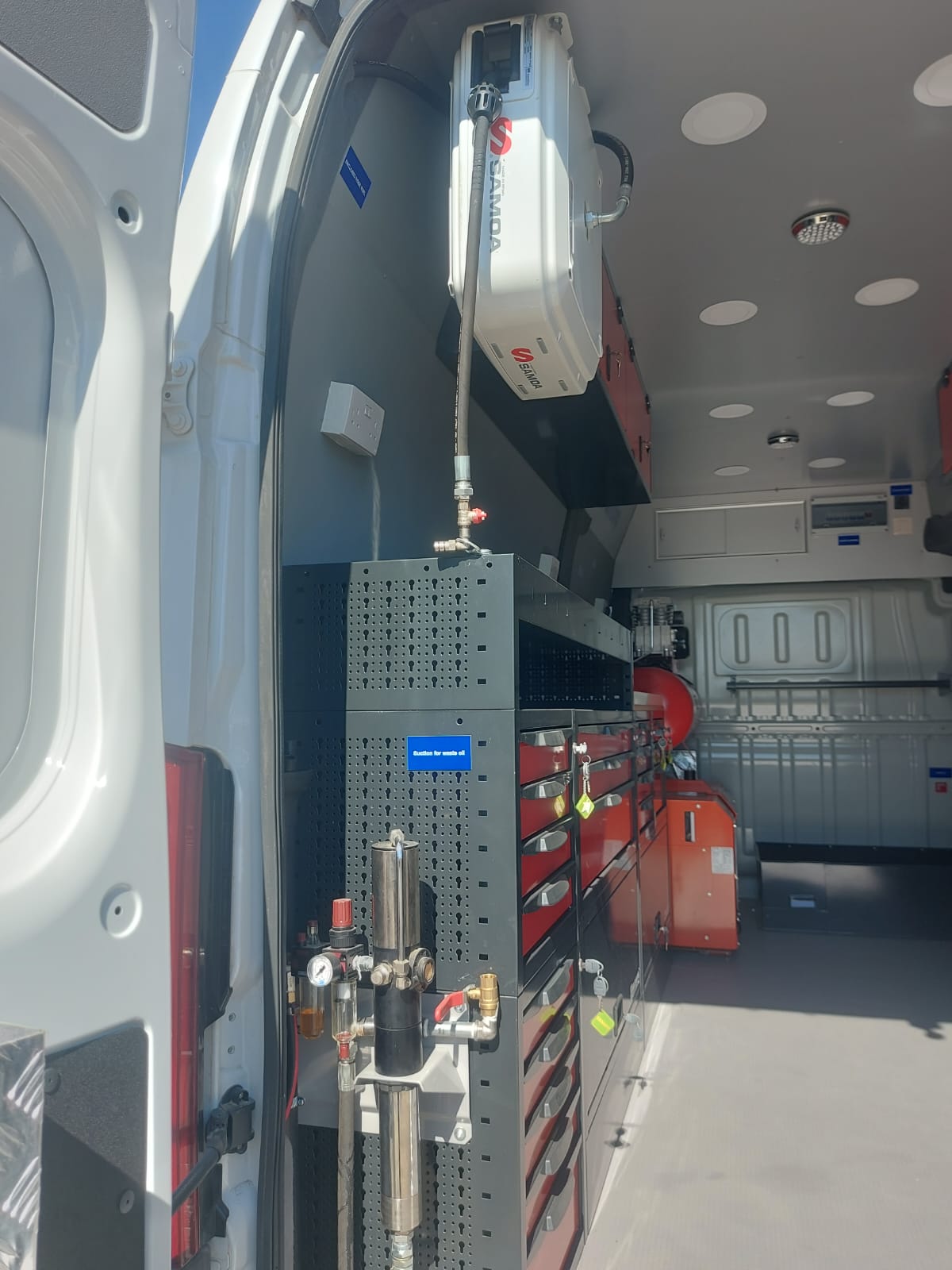 59f54487-e221-48f1-ab9b-9fda7a50ef1a